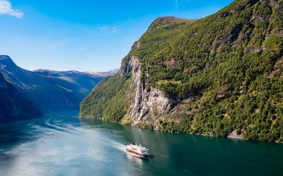 Häng med på världens vackraste kustresa